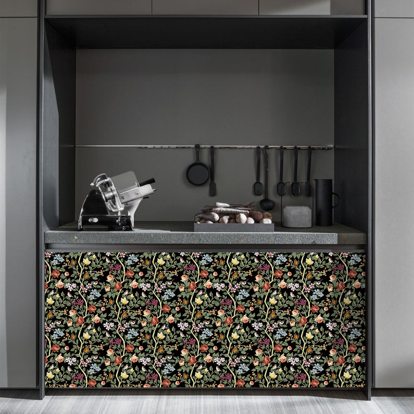 UMIGGEE Floral Wallpaper Peel and Stick Flower Wall Paper Self Adhesive Wallpaper 17.7-in x 236-in Contact Paper Removable Wallpaper for Home Decor Wall Covering Old Furniture Renovation