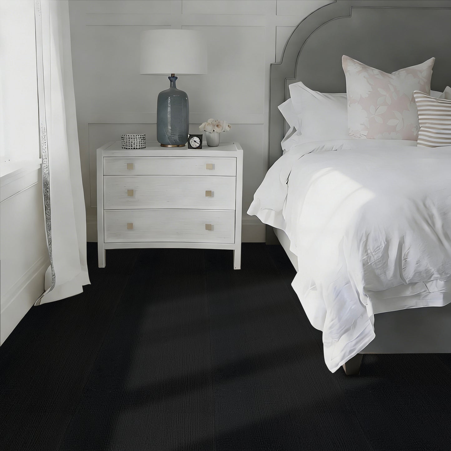 UMIGGEE Black Wood Grain Peel and Stick Floor Tiles – 15.7-in x 118-in Wood Floor Contact Paper Versatile Design for Any Space Self Adhesive Vinyl Flooring Non-Slip Features