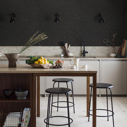 UMIGGEE 35.4" x 196.8" Black Silk Wallpaper Peel and Stick Wallpaper Embossed Self Adhesive Textured Wallpaper Kitchen Counter Top Contact Paper Home Decor Wall Covering Old Furniturn Renovation