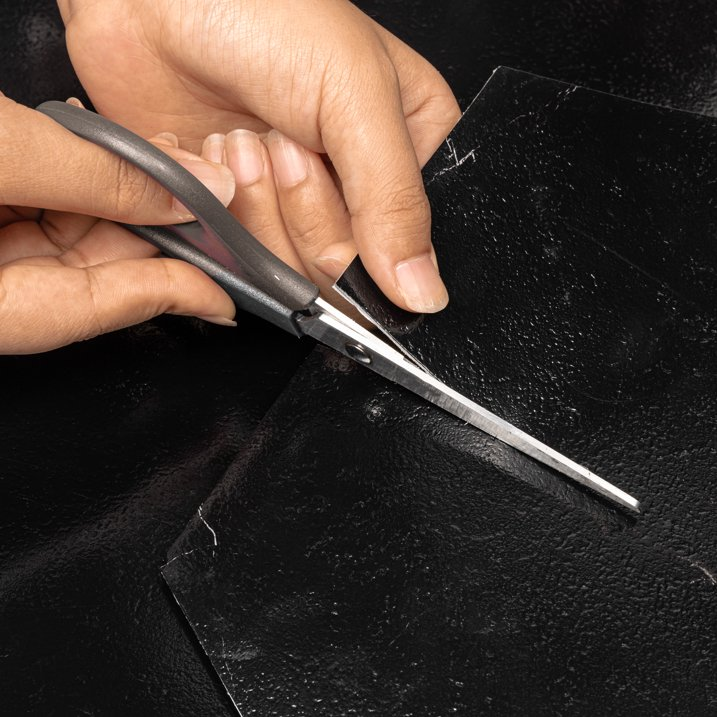 10Pcs Peel and Stick Floor Tile, Vinyl Flooring Waterproof Floor Tile DIY for Bathroom, Black Marble Look