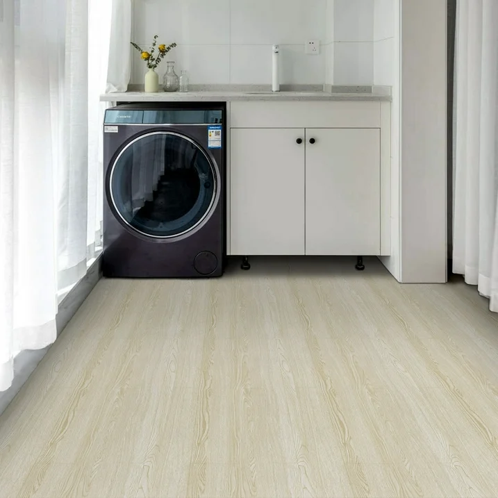 Lxcreat Vinyl Flooring Peel and Stick Roll 15.7-in x 118-in Self Adhesive Vinyl Floor Wood Plank Flooring Wood Grain Floor