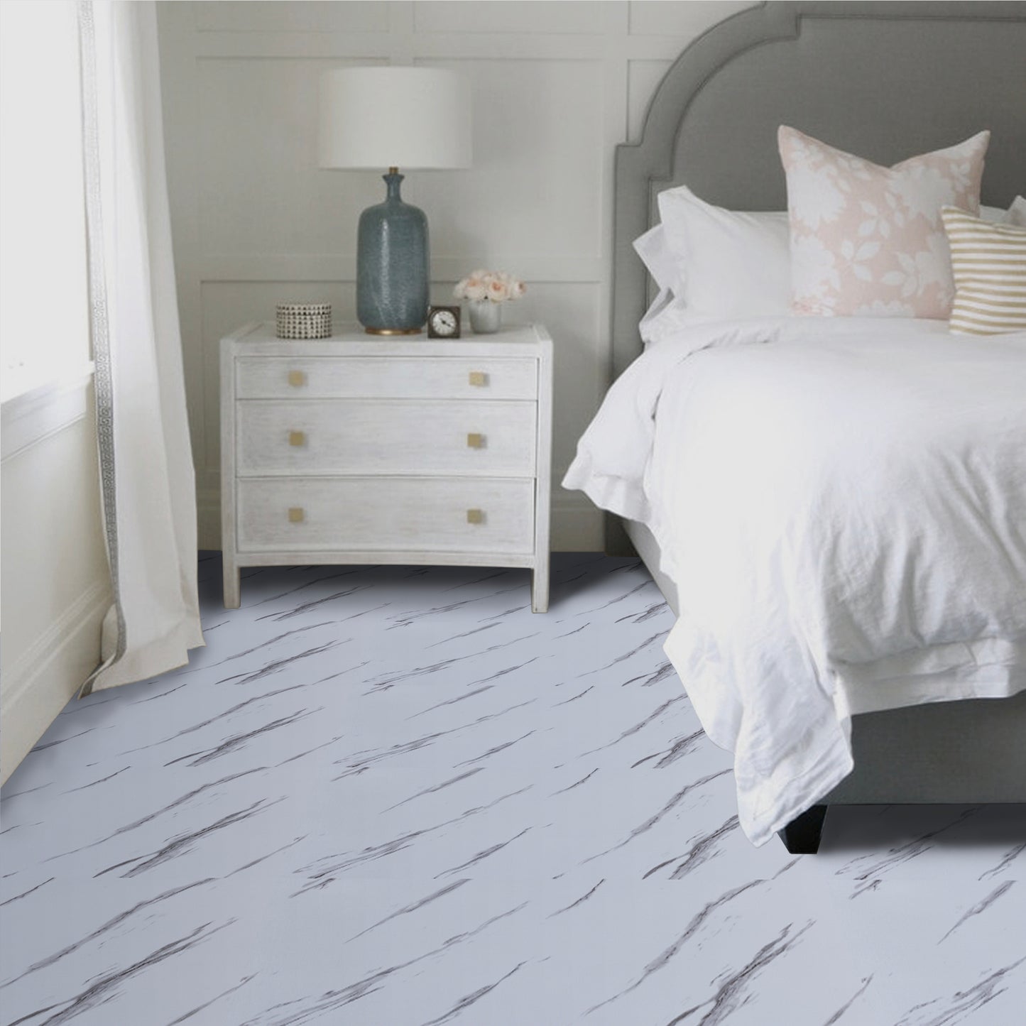 UMIGGEE Marble Peel and Stick Vinyl Flooring Roll 15.7-in x 236-in/25.7 Sq.Ft Thicken Self-Adhesive Vinyl White Marble Floor Wear-Resistant Easy DIY Install Home Decor