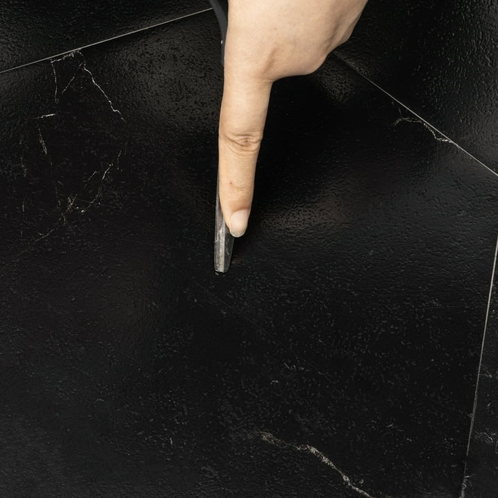 20Pcs Peel and Stick Floor Tile, Vinyl Flooring Waterproof Floor Tile DIY for Bathroom, Black Marble Look