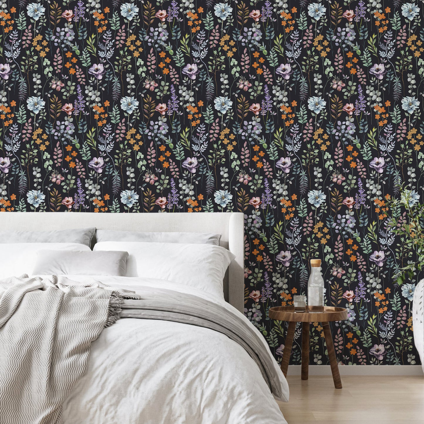 UMIGGEE Floral Wallpaper Peel and Stick Flower Black Wall Paper Self Adhesive Wallpaper 17.7-in x 118-in Contact Paper Removable Wallpaper for Home Decor Wall Covering Old Furniture Renovation
