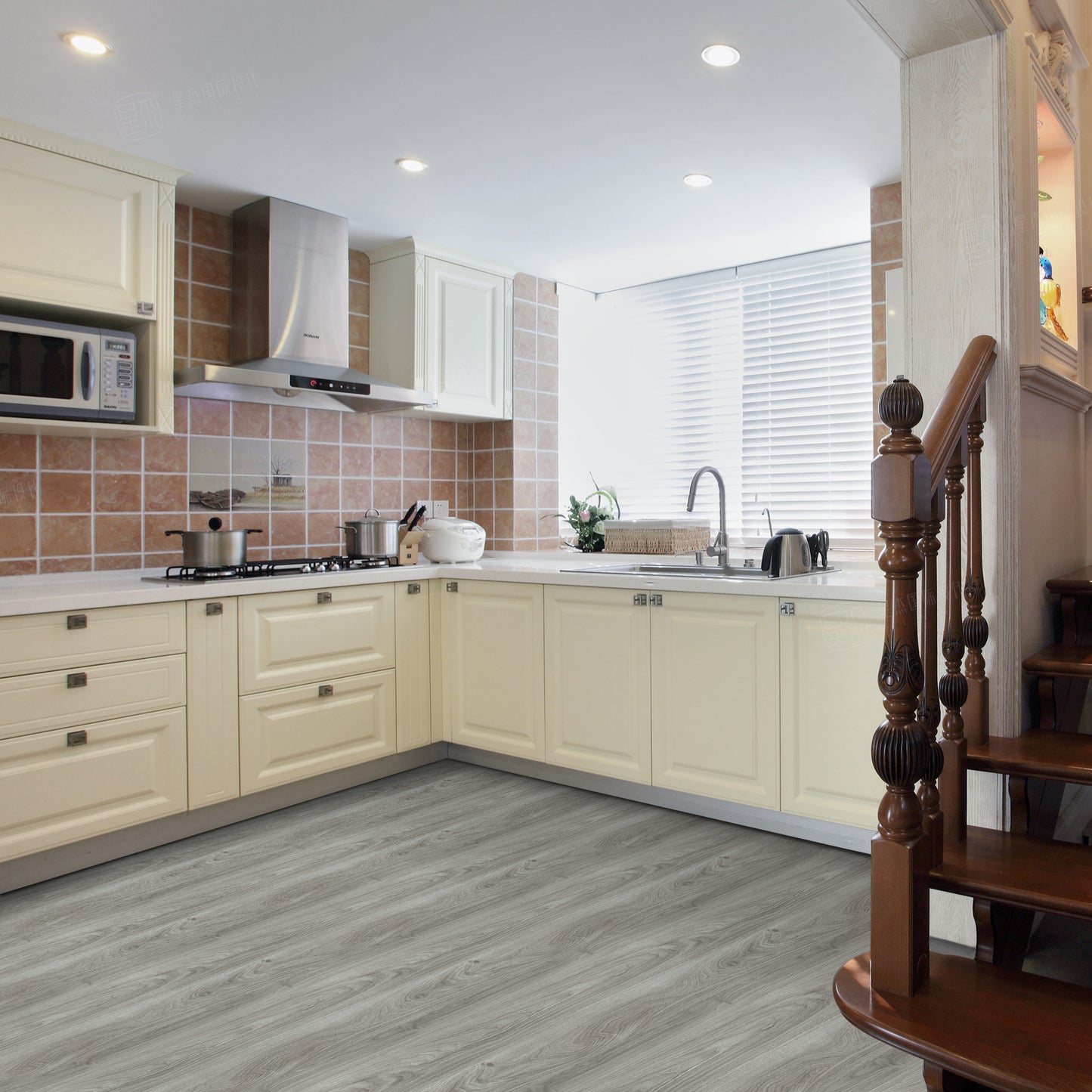 UMIGGEE Gray Peel and Stick Vinyl Flooring Roll 15.7-in x 118-in/12.8 Sq.Ft Thicken Self-Adhesive Vinyl Wood Grain Floor Wear-Resistant Easy DIY Install Home Decor