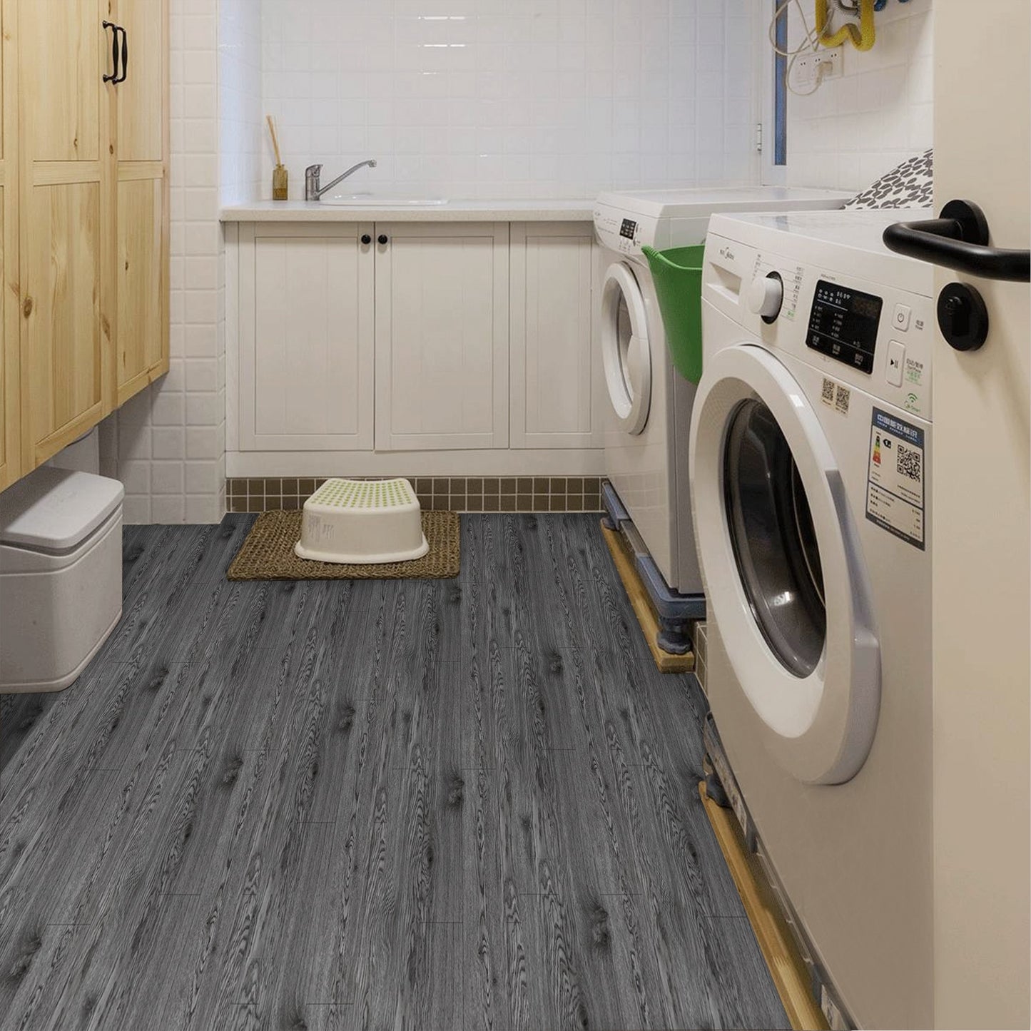 UMIGGEE Gray Peel and Stick Vinyl Flooring Roll 15.7-in x 118-in/12.8 Sq.Ft Thicken Self-Adhesive Vinyl Wood Grain Floor Wear-Resistant Easy DIY Install Home Decor